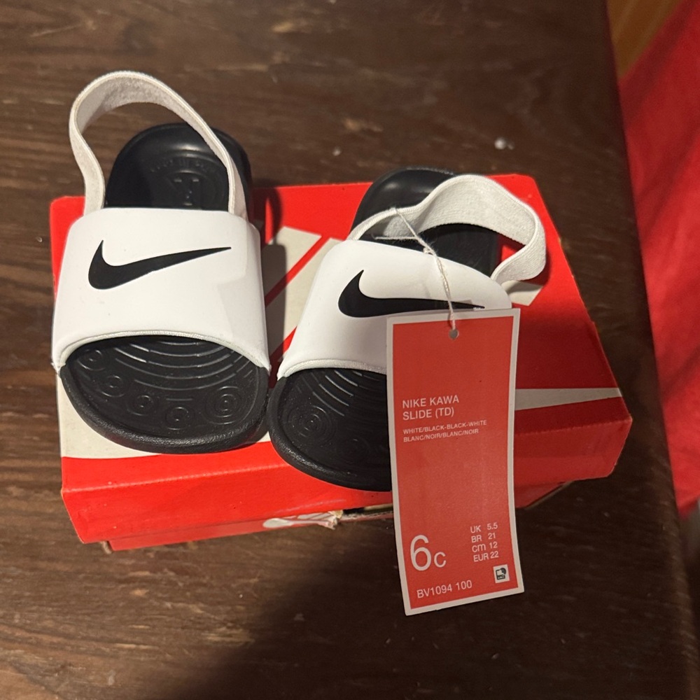 Nike Kids' Sandals - Black and White